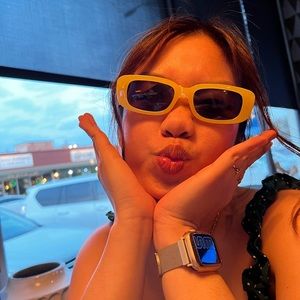 Meet your Posher, Rio